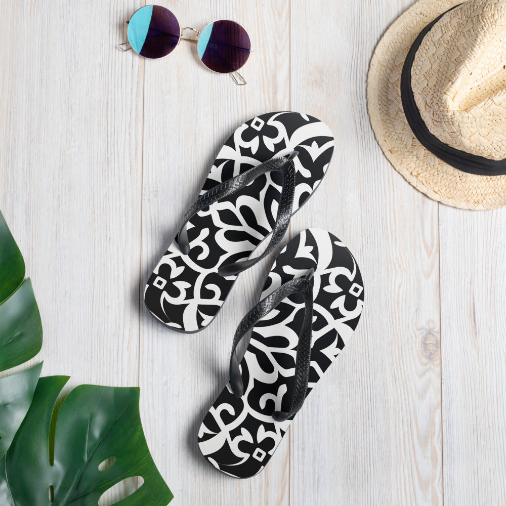 Black & White Flip-Flops